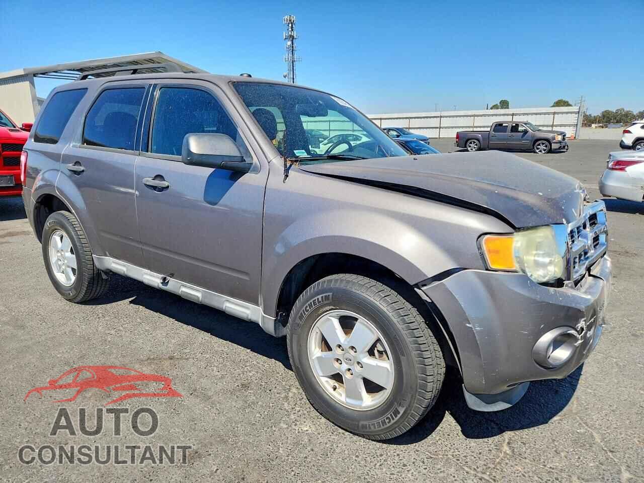FORD ESCAPE 2011 - 1FMCU0DG8BKB66178