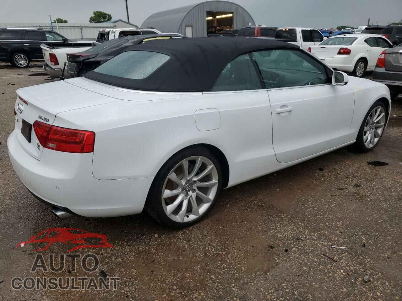 AUDI A5 2013 - WAULFAFH1DN005261