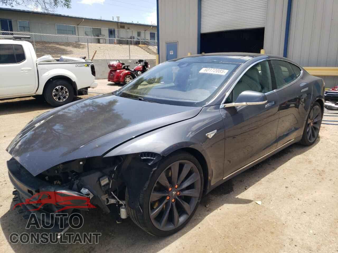 TESLA MODEL S 2016 - 5YJSA1E27GF128155