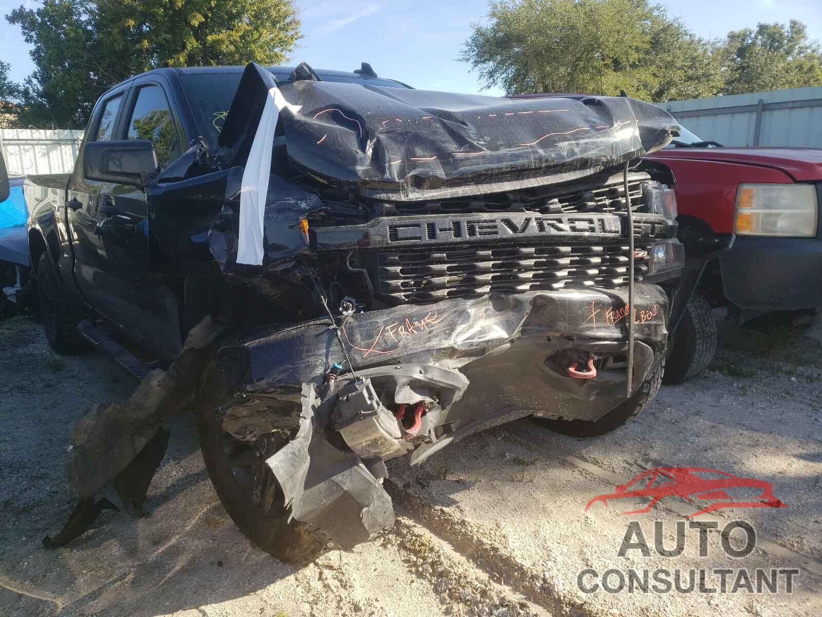 CHEVROLET SILVERADO 2019 - 1GCRYCEF8KZ246355