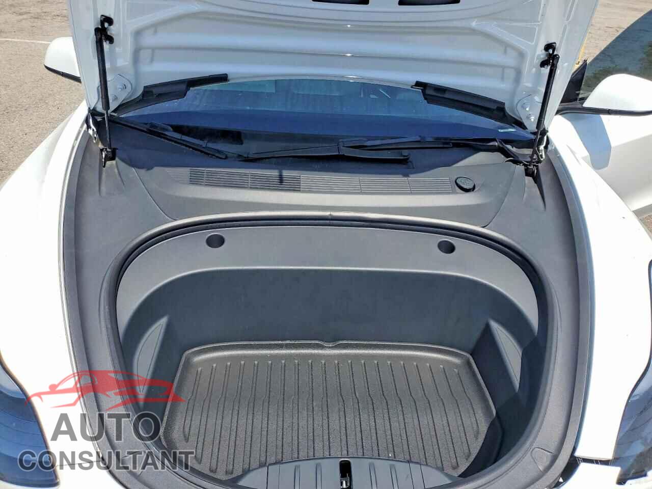 TESLA MODEL 3 2023 - 5YJ3E1EA2PF553699