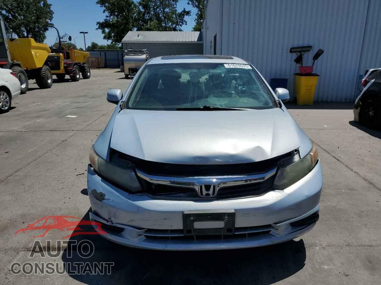 HONDA CIVIC 2012 - 2HGFB2F82CH509702