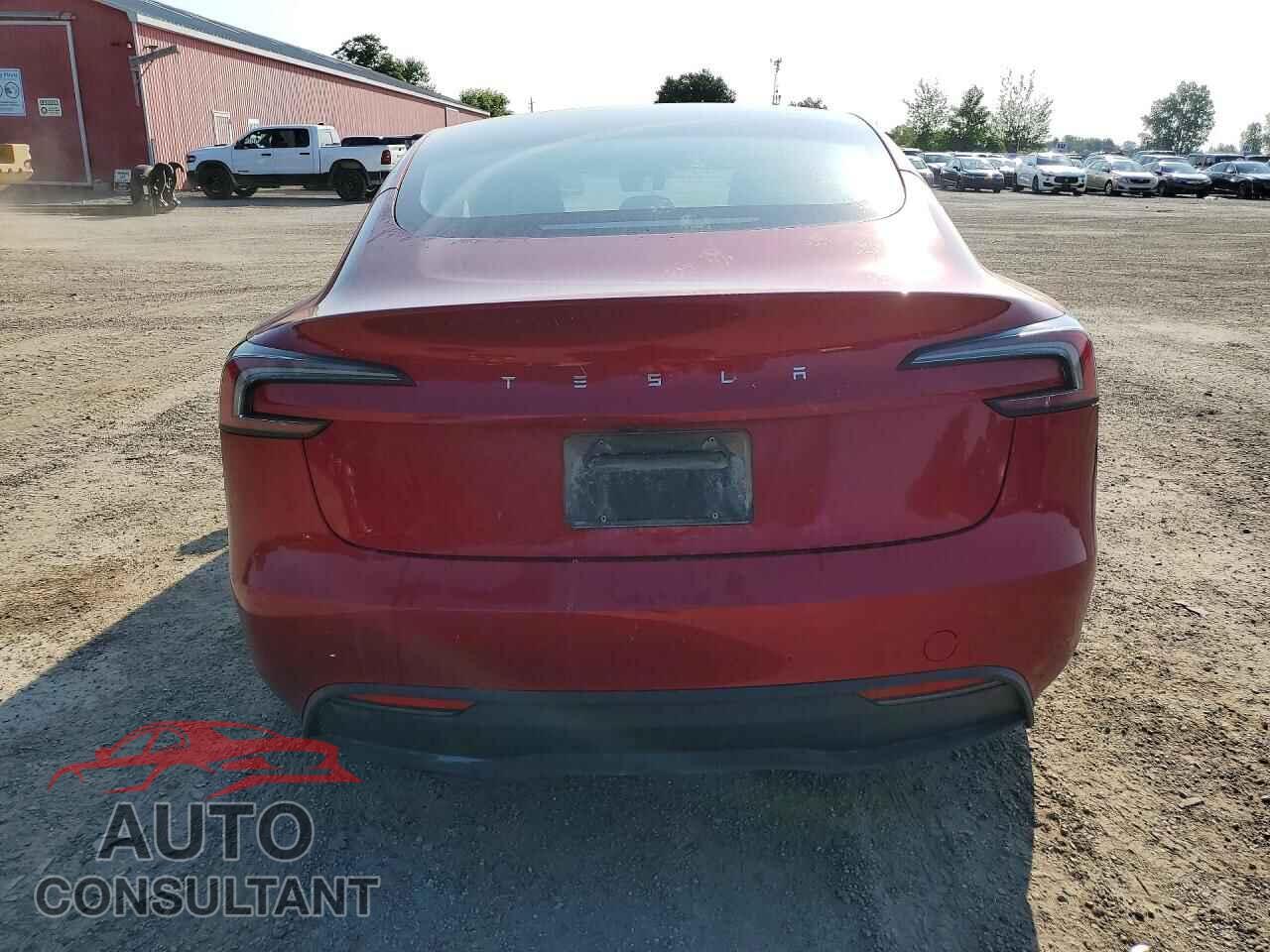 TESLA MODEL 3 2024 - LRW3E7FA5RC090732