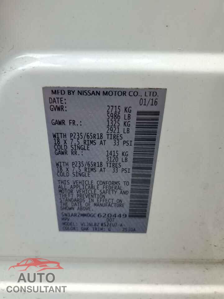 NISSAN PATHFINDER 2016 - 5N1AR2MM0GC620449