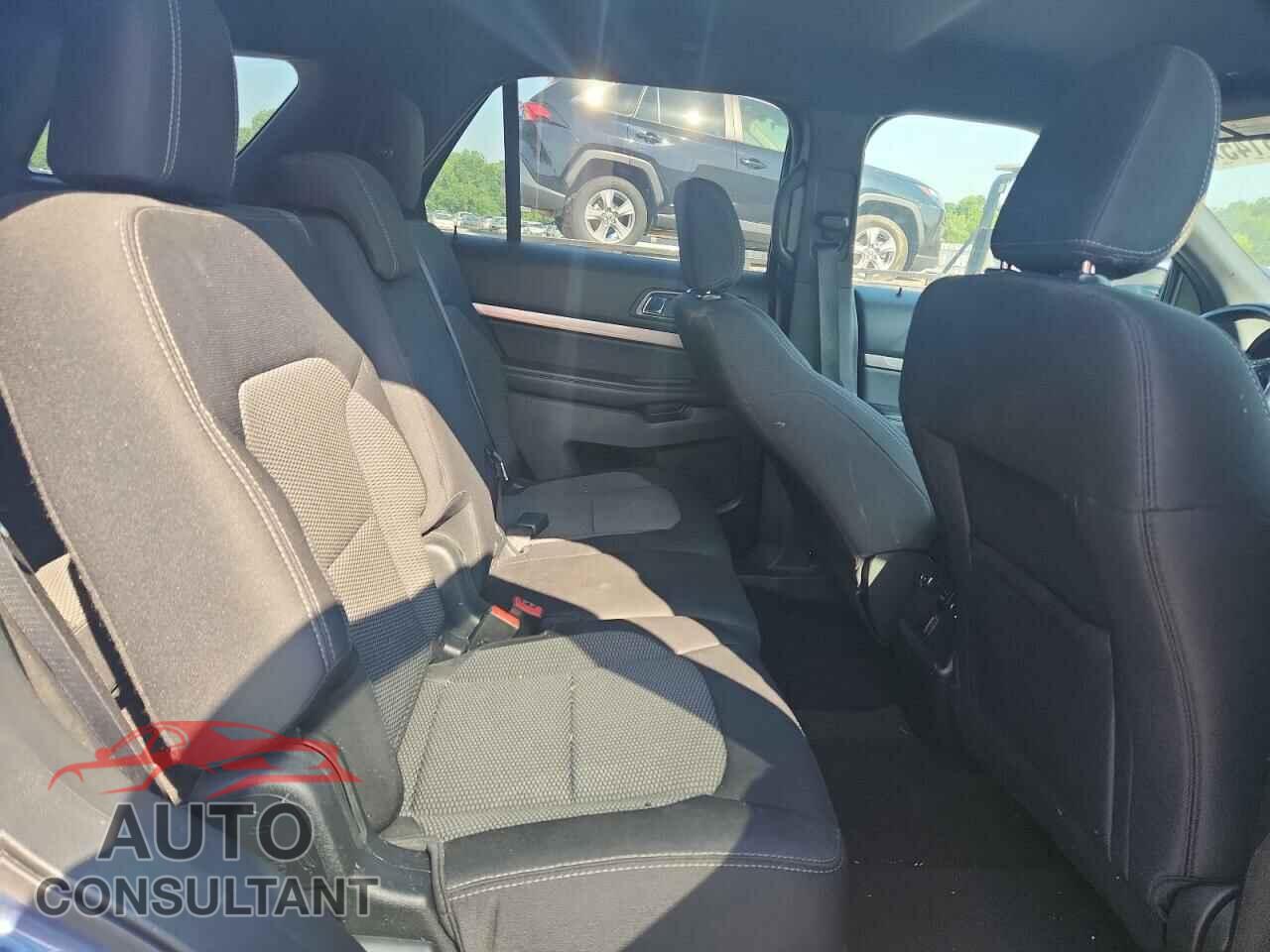FORD EXPLORER 2018 - 1FM5K7DH3JGB38418