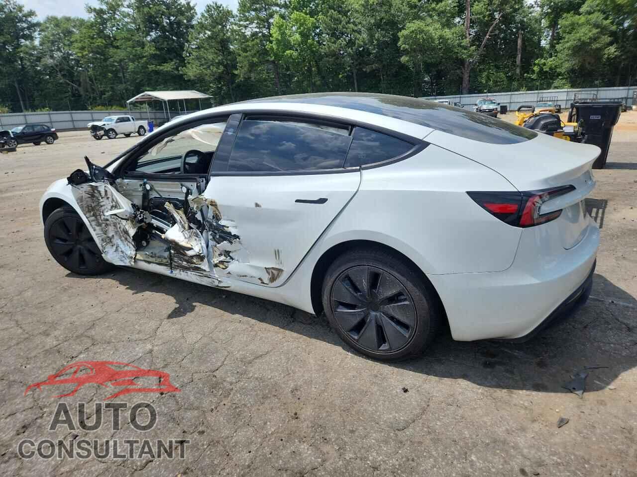 TESLA MODEL 3 2024 - 5YJ3E1EB0RF809818