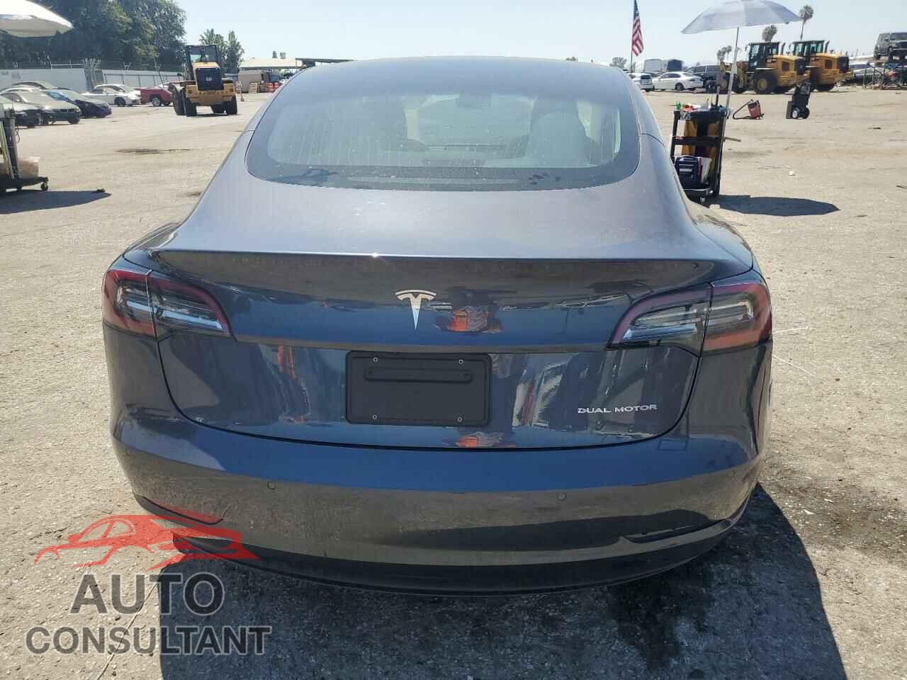 TESLA MODEL 3 2020 - 5YJ3E1EB3LF744664