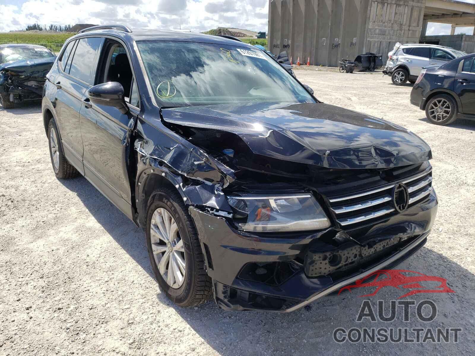 VOLKSWAGEN TIGUAN 2018 - 3VV1B7AX0JM051081