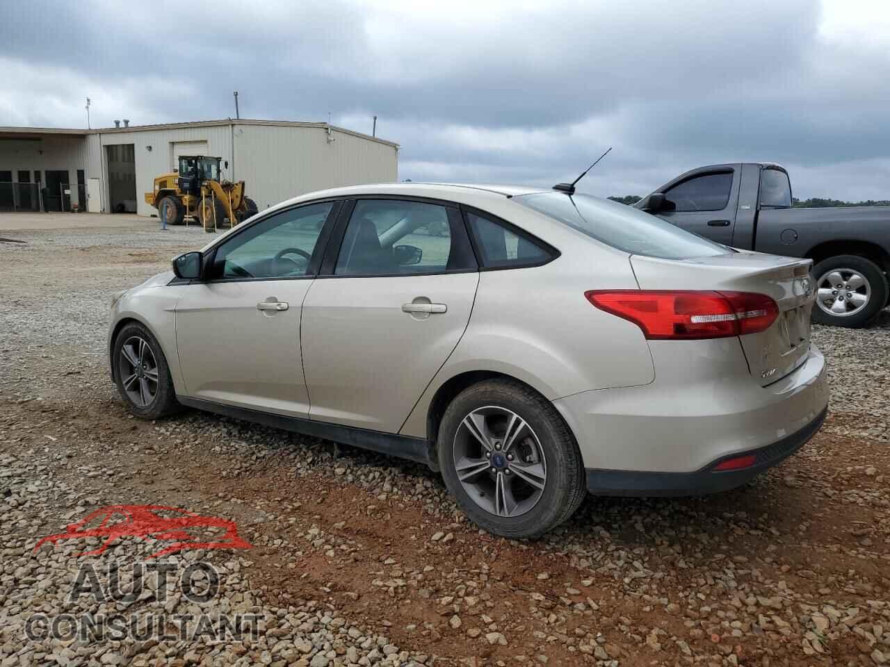 FORD FOCUS 2017 - 1FADP3FE3HL281812