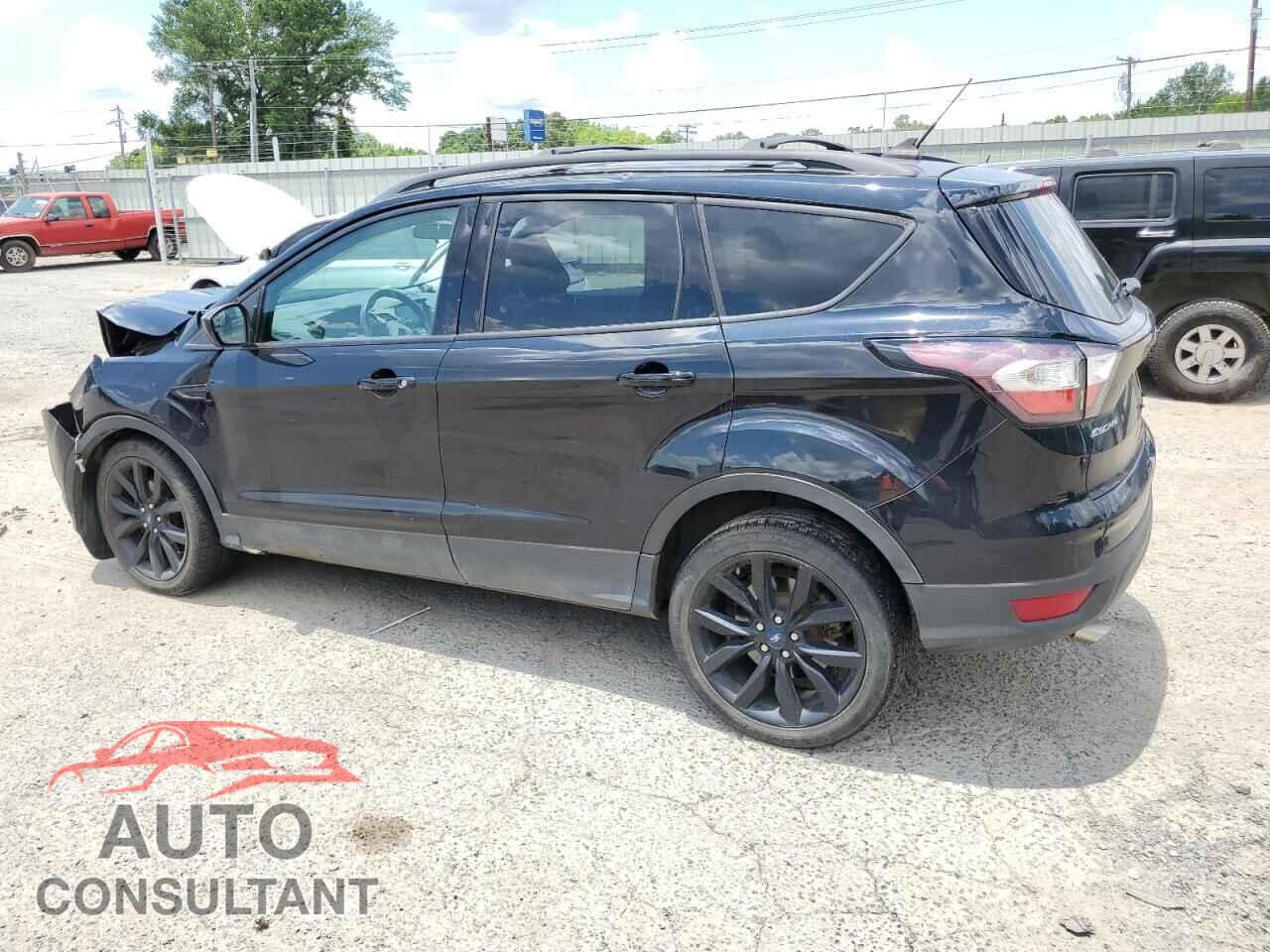 FORD ESCAPE 2018 - 1FMCU0GD6JUD20309