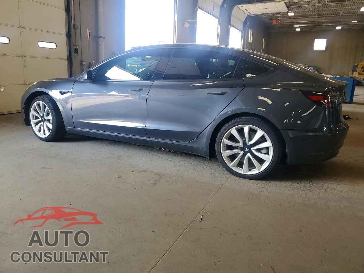 TESLA MODEL 3 2018 - 5YJ3E1EB9JF076978