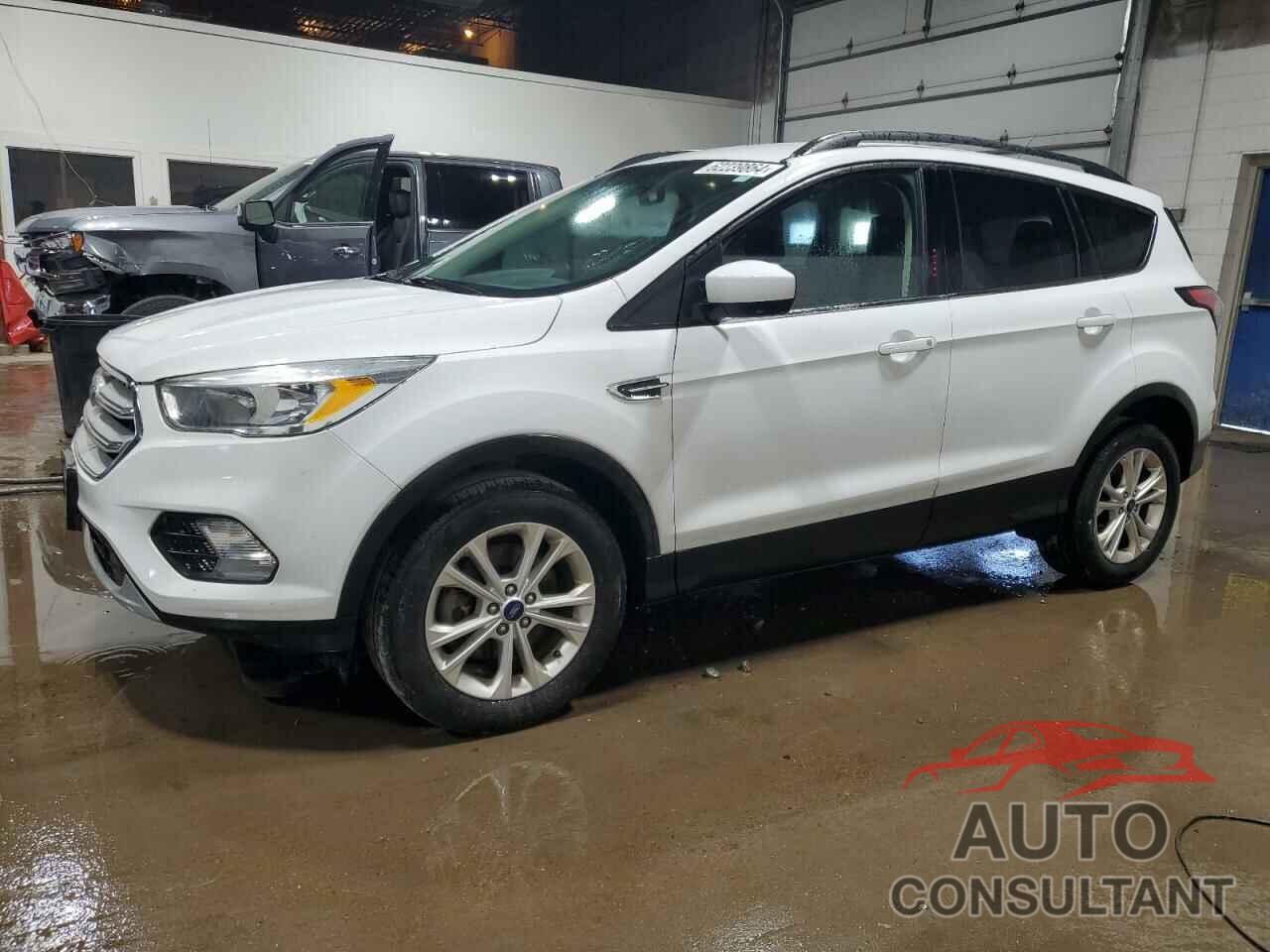 FORD ESCAPE 2018 - 1FMCU9GD6JUA76195