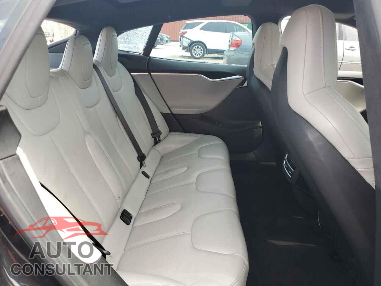 TESLA MODEL S 2016 - 5YJSA1E26GF138952