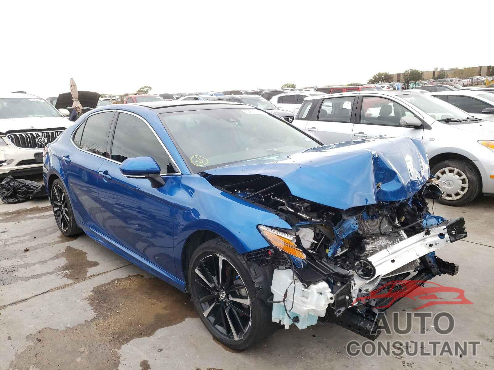 TOYOTA CAMRY 2019 - 4T1B61HK6KU270828