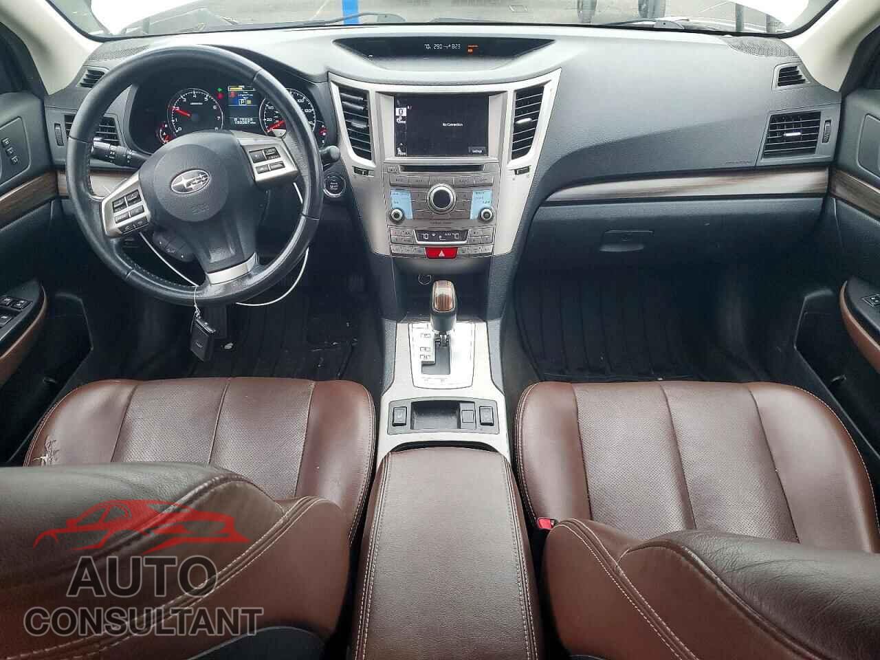 SUBARU OUTBACK 2014 - 4S4BRBPC7E3255109