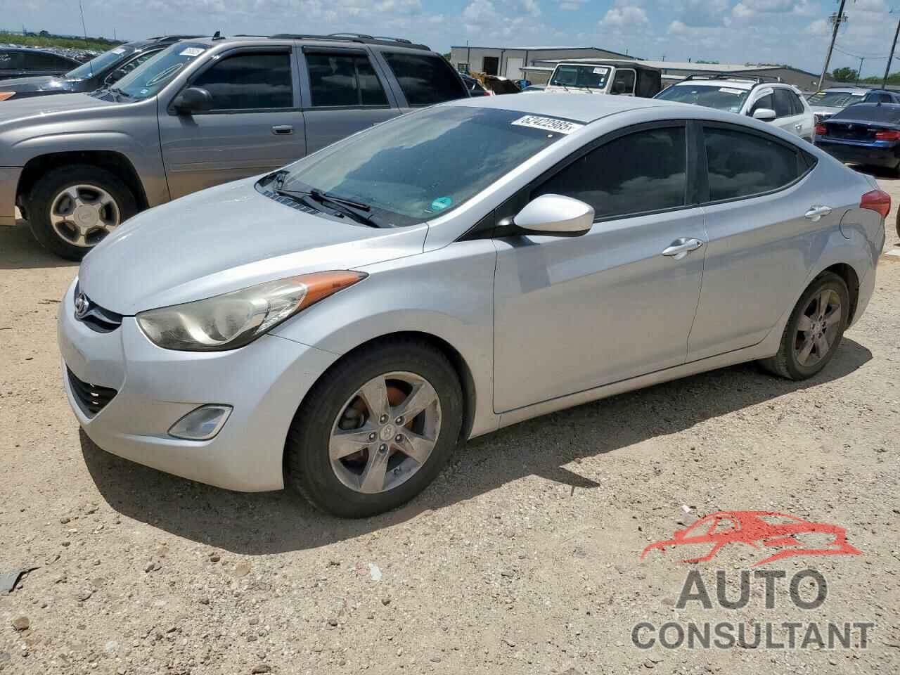HYUNDAI ELANTRA 2013 - KMHDH4AE3DU561749