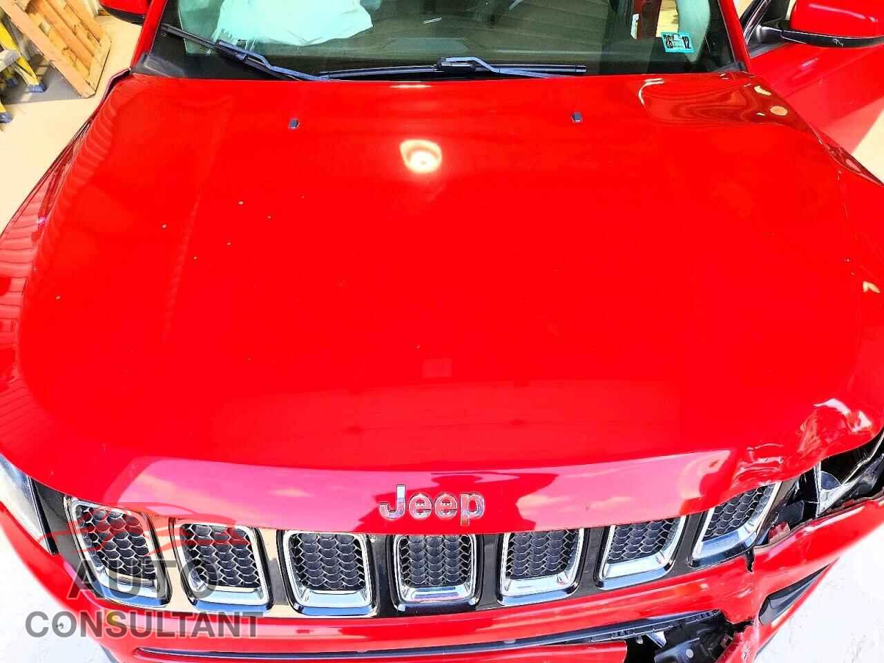 JEEP COMPASS 2019 - 3C4NJDBB8KT734576