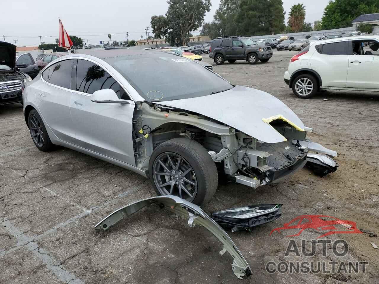 TESLA MODEL 3 2018 - 5YJ3E1EA8JF032414