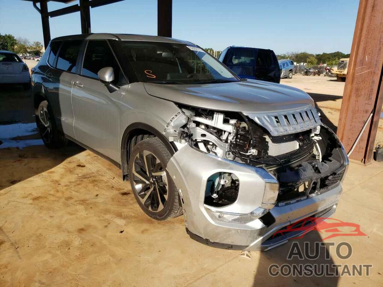 MITSUBISHI OUTLANDER 2022 - JA4J3UA83NZ021493