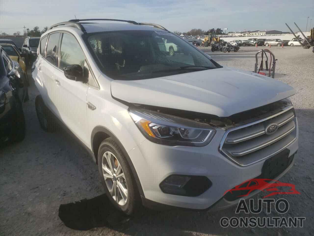 FORD ESCAPE 2018 - 1FMCU9HD9JUD30335