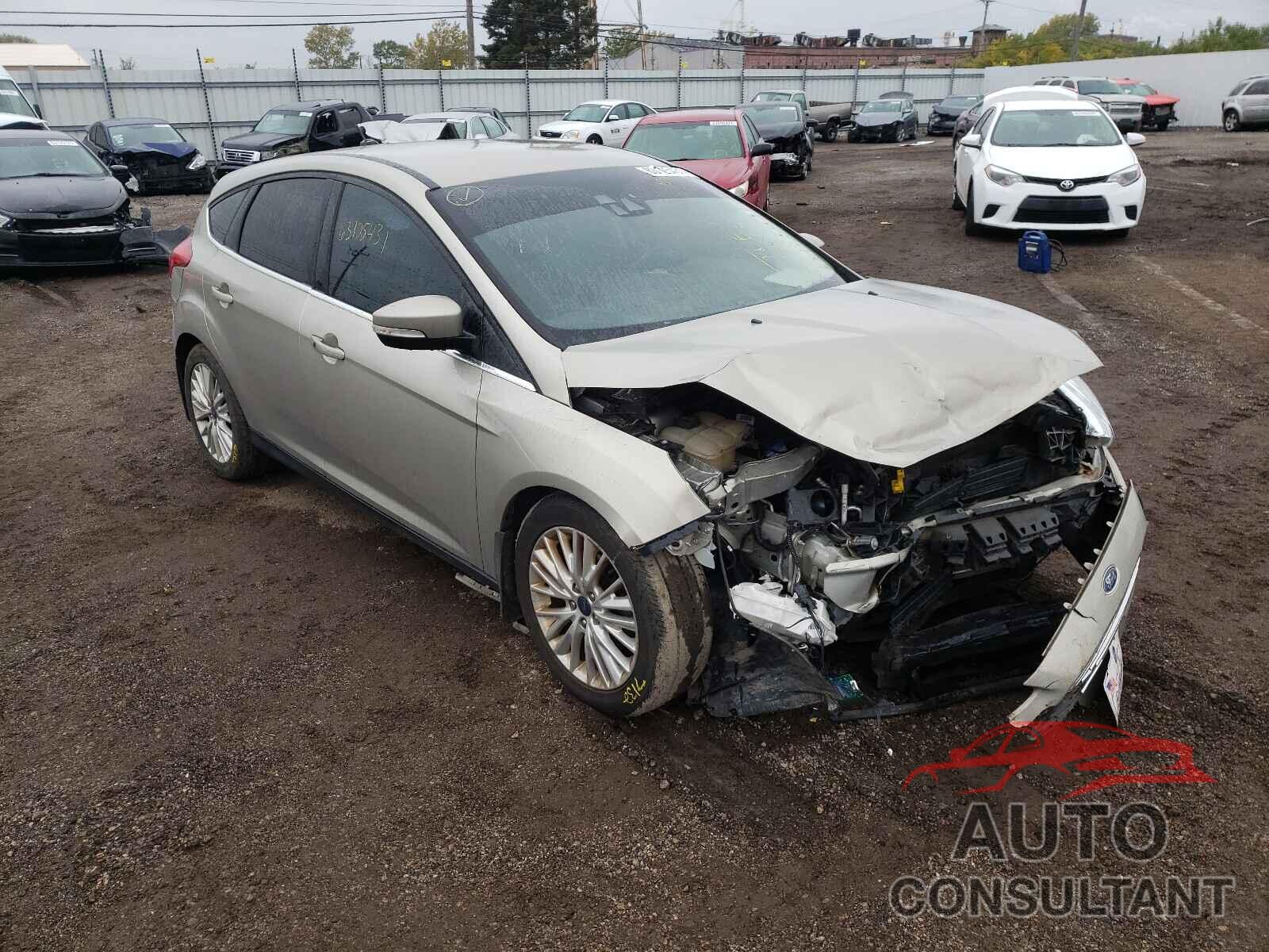 FORD FOCUS 2016 - 1FADP3N20GL318546