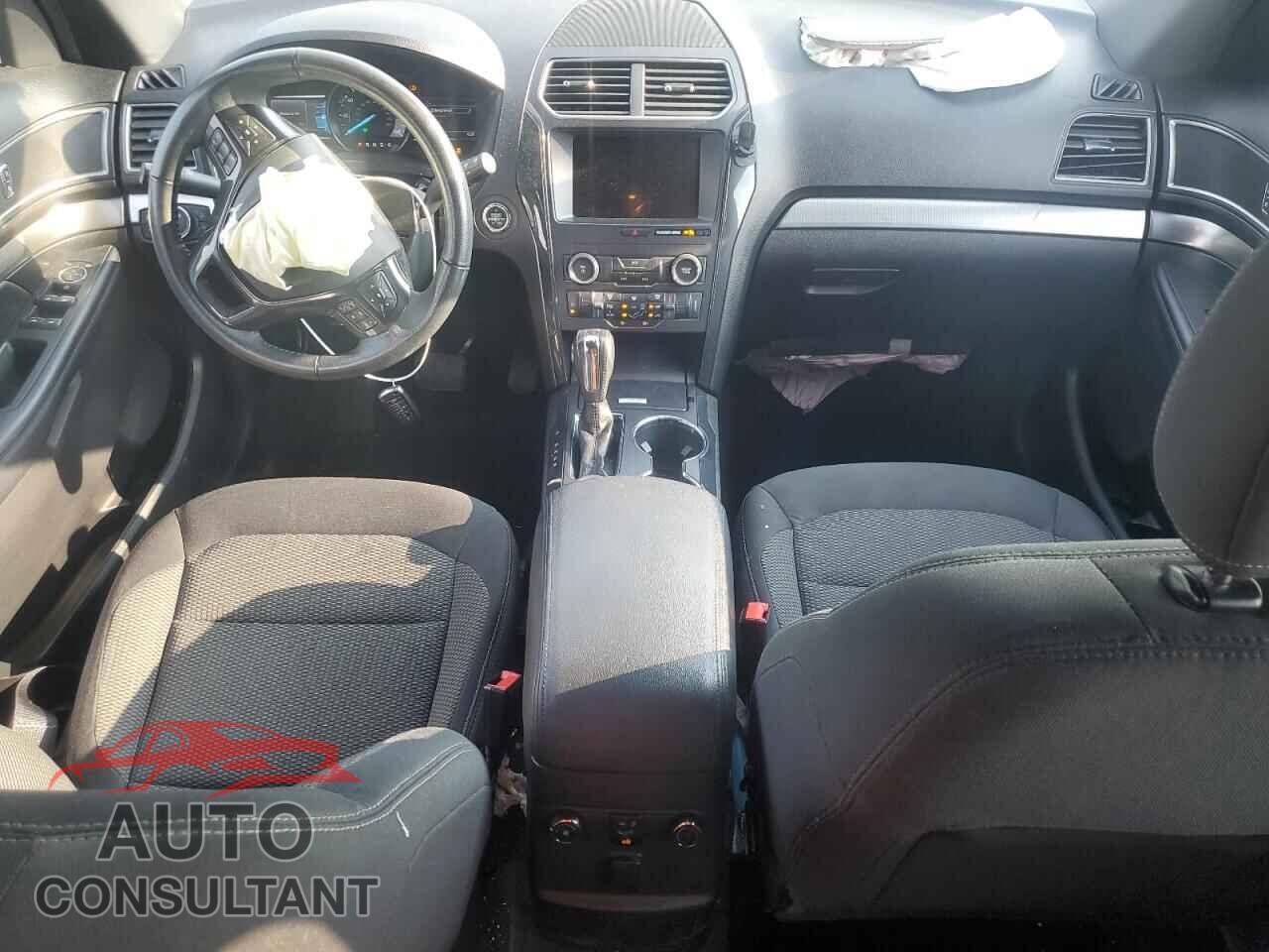 FORD EXPLORER 2018 - 1FM5K8D87JGB05900
