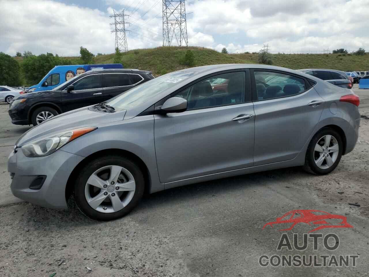 HYUNDAI ELANTRA 2011 - KMHDH4AE2BU101219