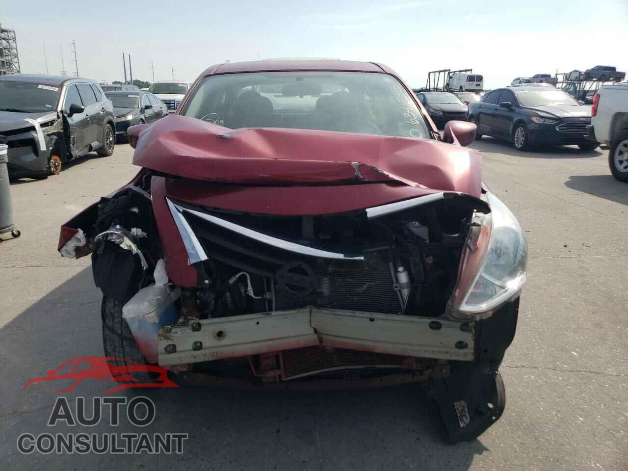 NISSAN VERSA 2019 - 3N1CN7AP3KL829253