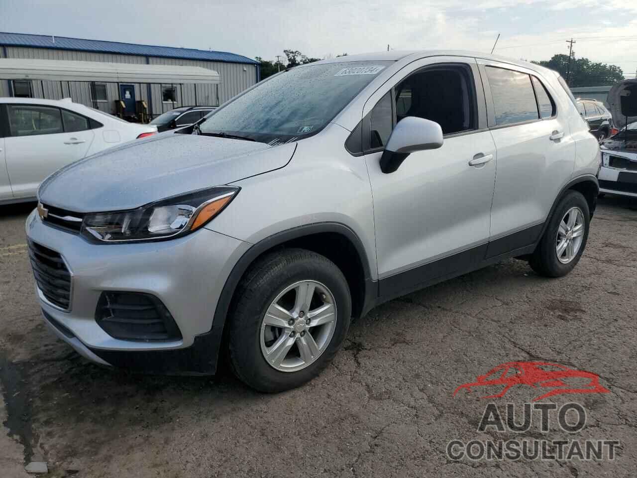 CHEVROLET TRAX 2018 - 3GNCJNSB5JL405661