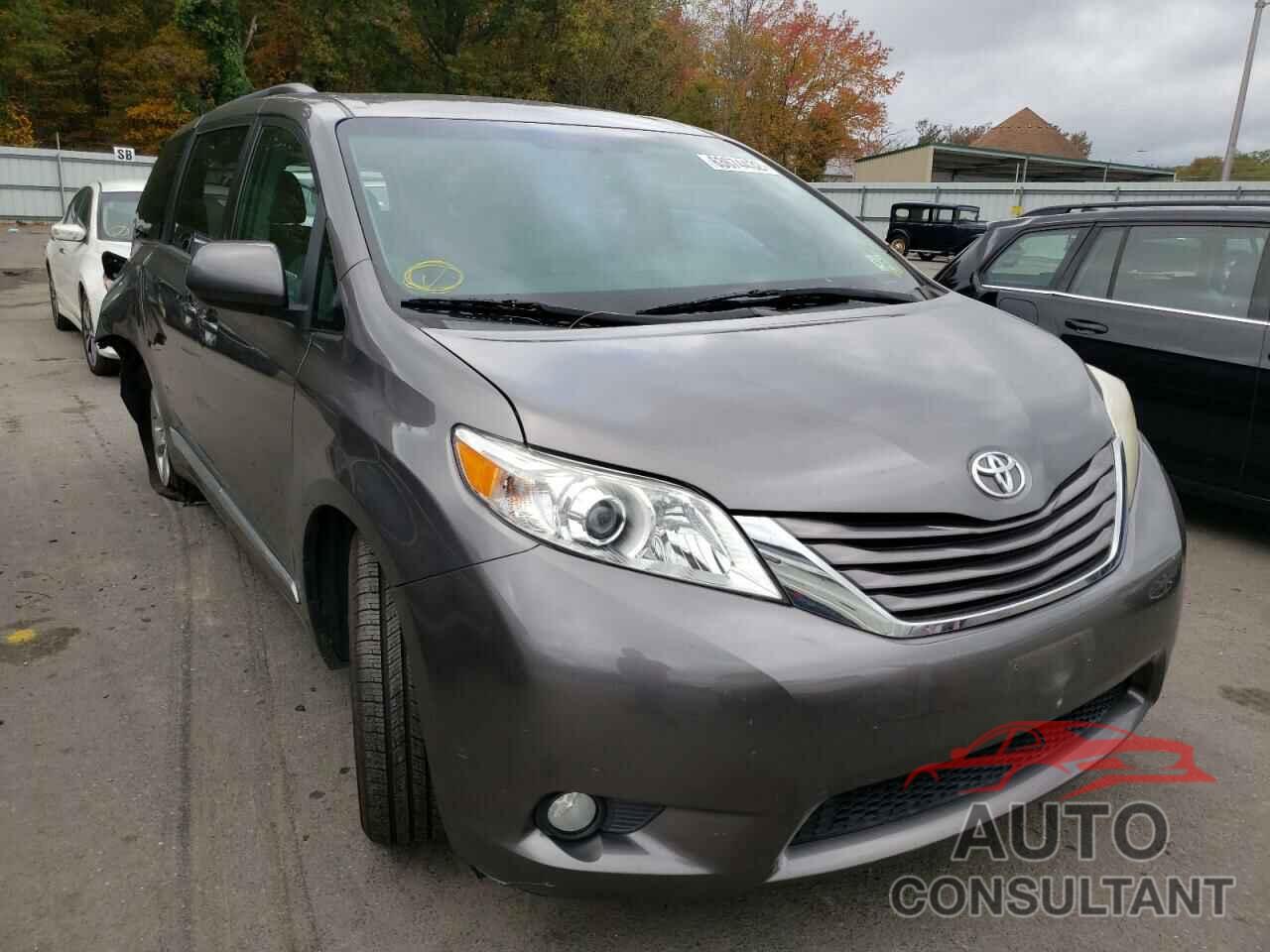 TOYOTA SIENNA 2017 - 5TDKZ3DC5HS875281