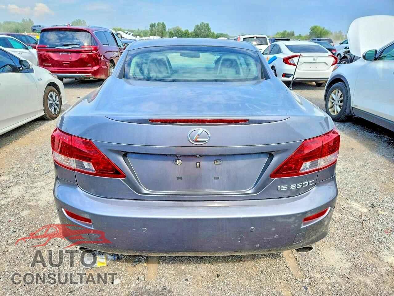 LEXUS IS 2012 - JTHFF2C22C2524761