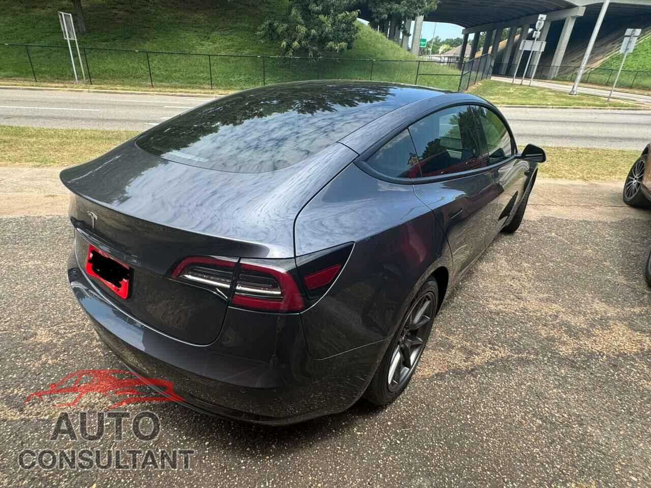 TESLA MODEL 3 2021 - 5YJ3E1EA7MF986852