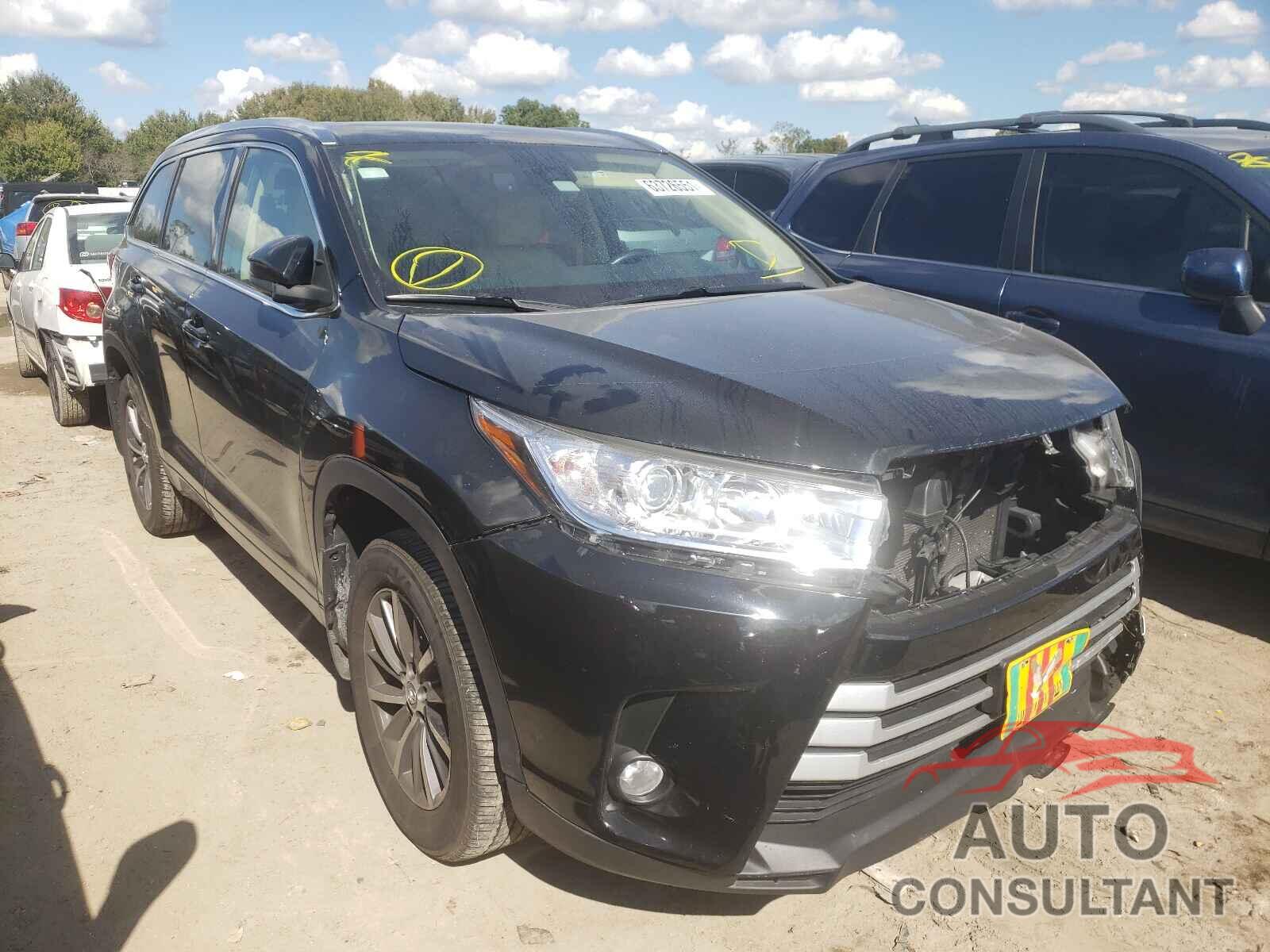 TOYOTA HIGHLANDER 2018 - 5TDJZRFH7JS529617