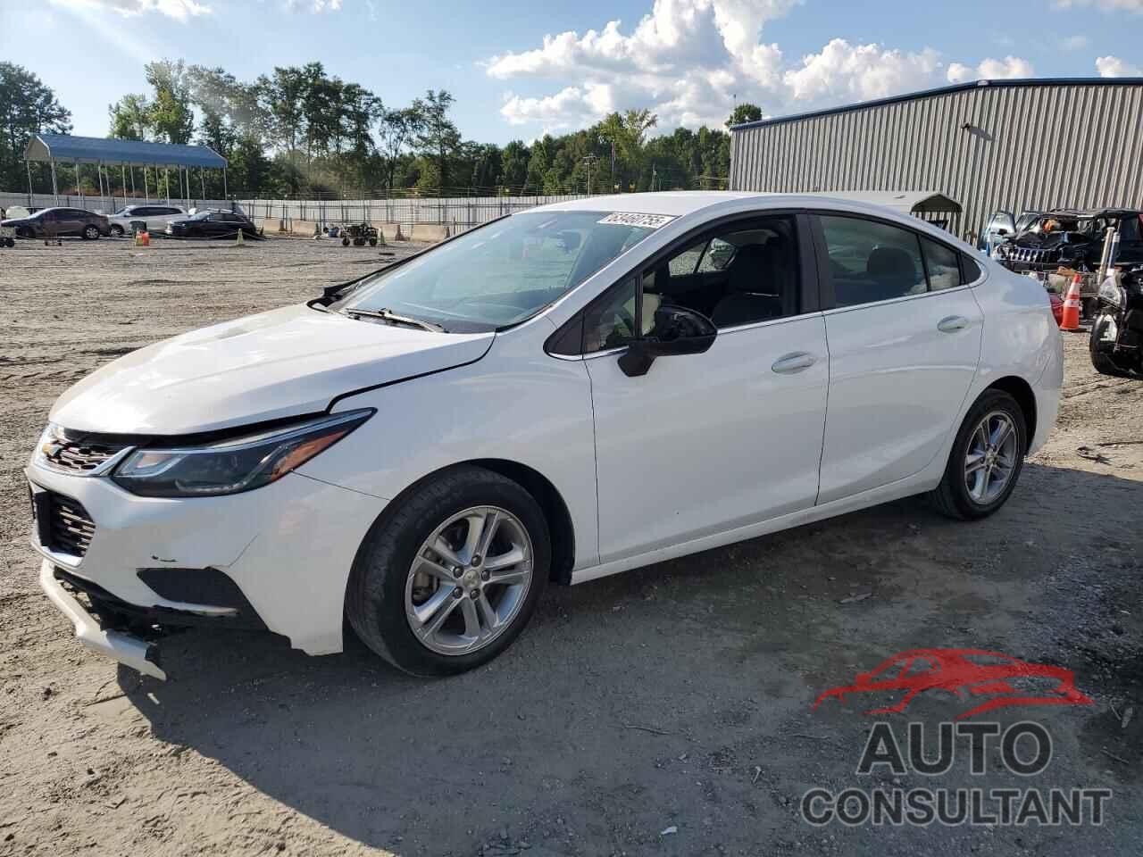 CHEVROLET CRUZE 2018 - 1G1BE5SM2J7240837