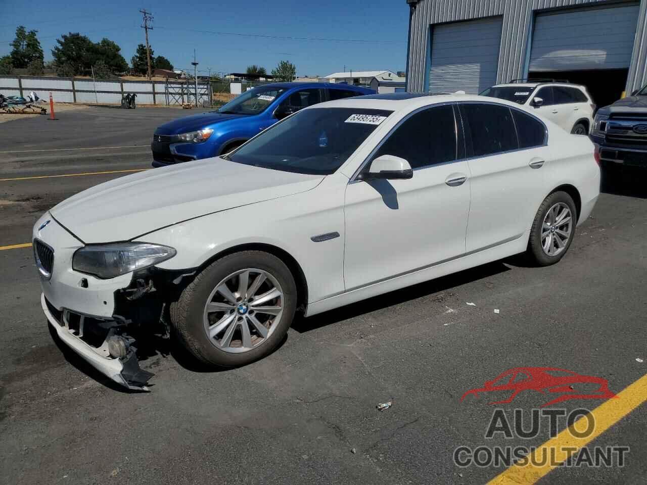 BMW 5 SERIES 2016 - WBA5A5C57GG352238