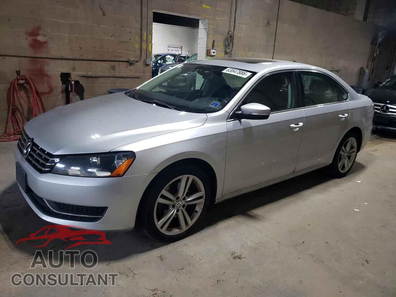 VOLKSWAGEN PASSAT 2014 - 1VWBN7A36EC008425