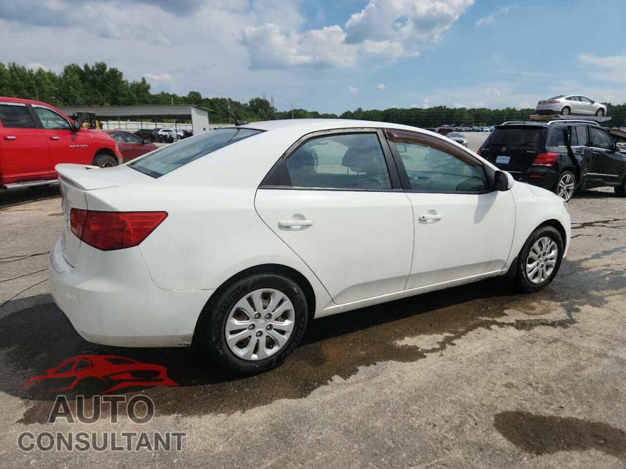 KIA FORTE 2013 - KNAFT4A26D5708977