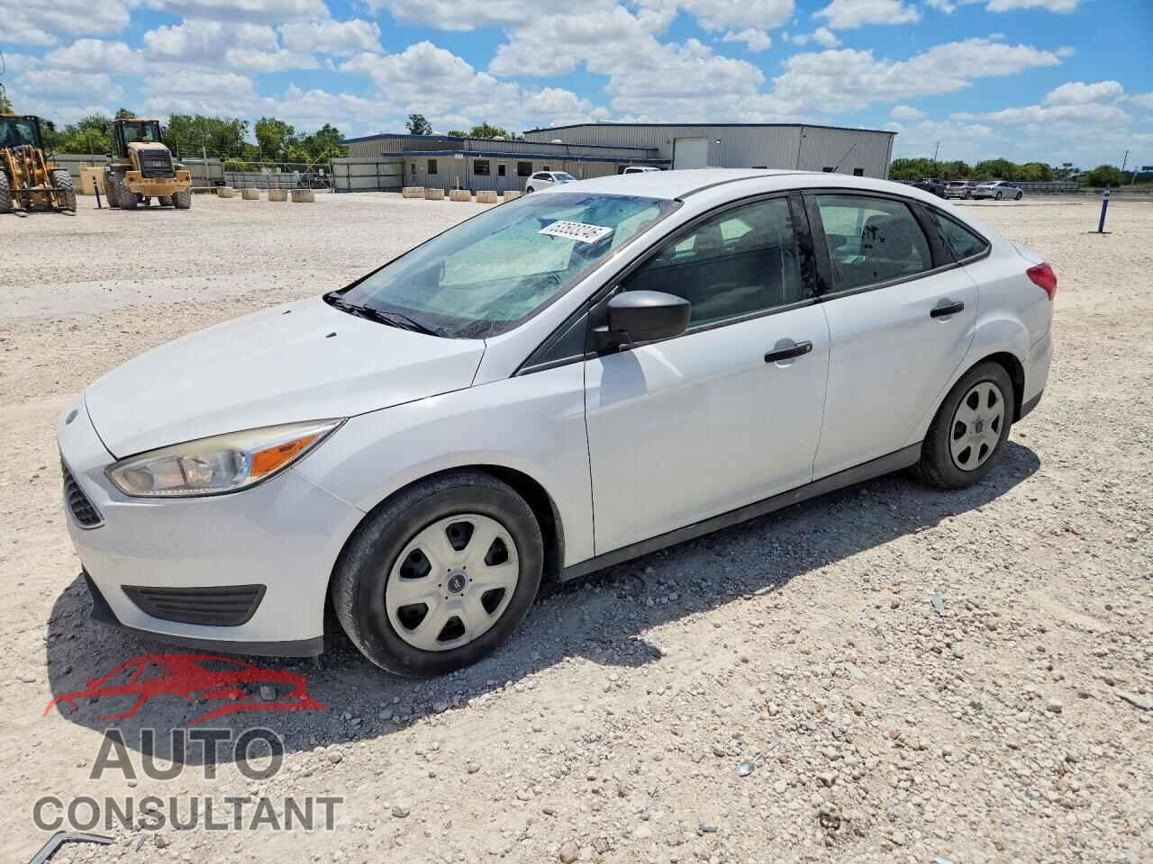 FORD FOCUS 2018 - 1FADP3E26JL230964
