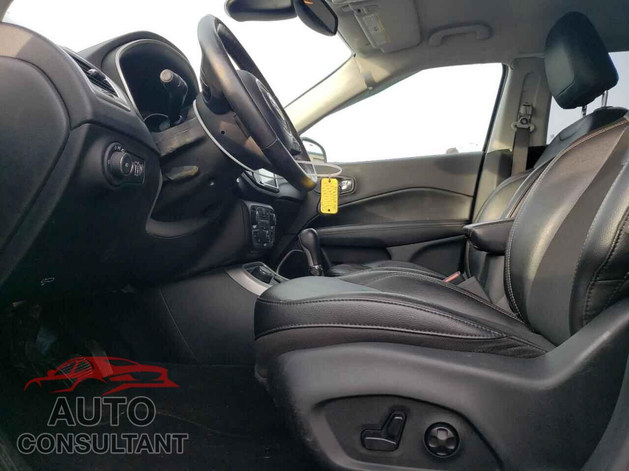 JEEP COMPASS 2020 - 3C4NJDBB3LT100805