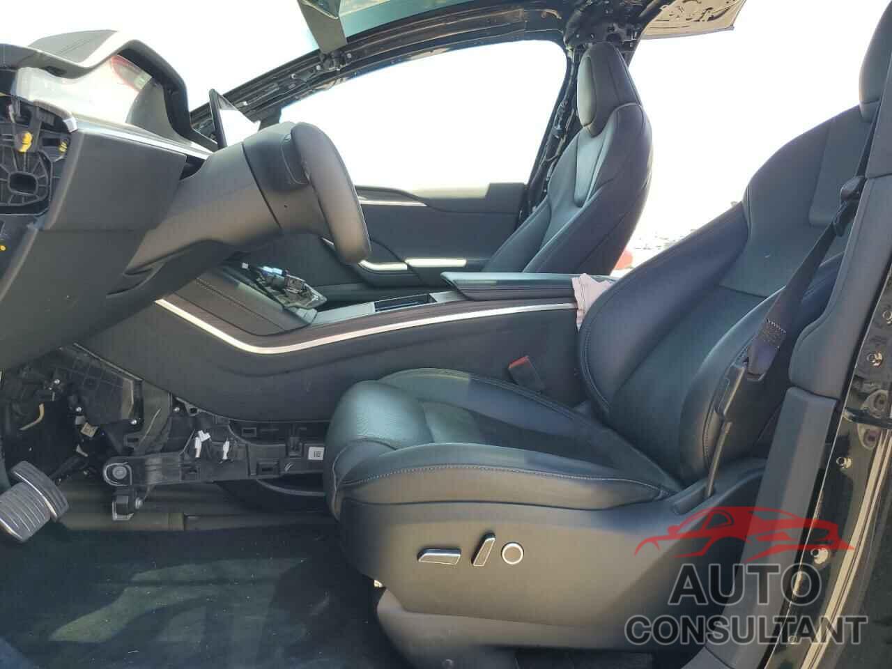 TESLA MODEL X 2024 - 7SAXCAE54RF454382