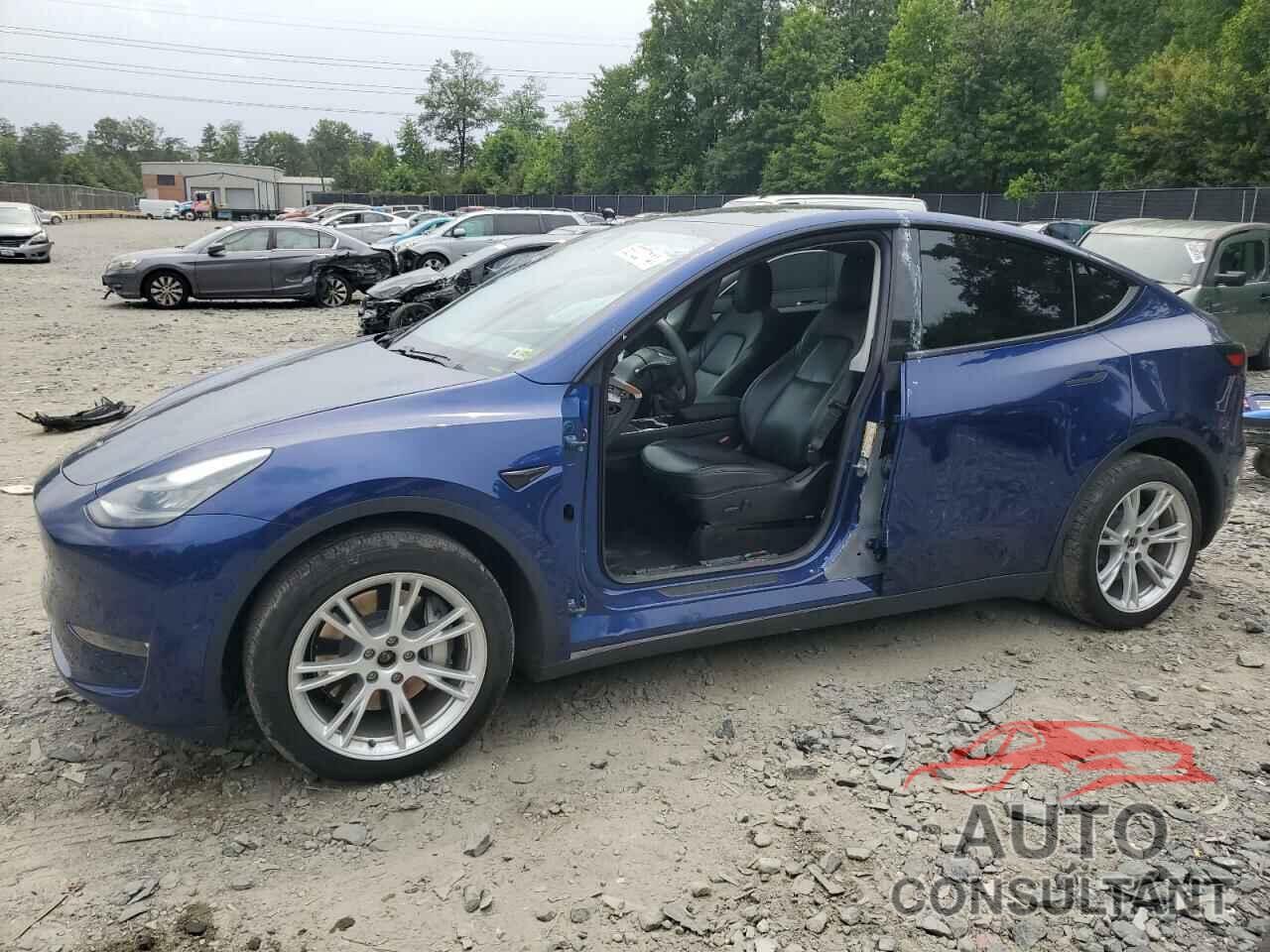 TESLA MODEL Y 2020 - 5YJYGDEE7LF016695