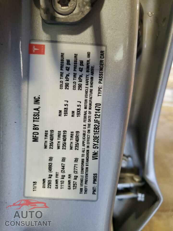 TESLA MODEL 3 2018 - 5YJ3E1EB2JF121470