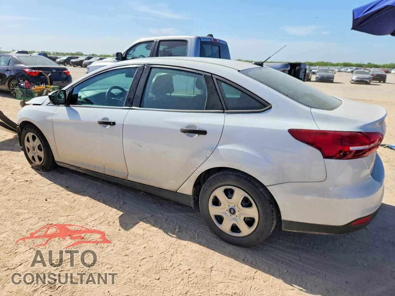 FORD FOCUS 2017 - 1FADP3E20HL341665