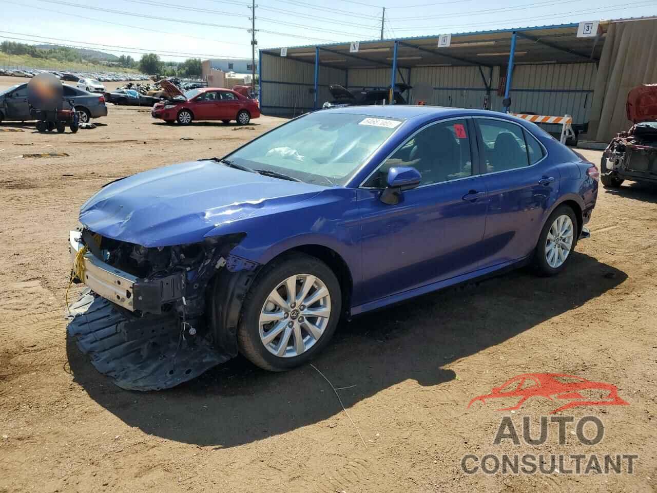 TOYOTA CAMRY 2018 - 4T1B11HK8JU546195