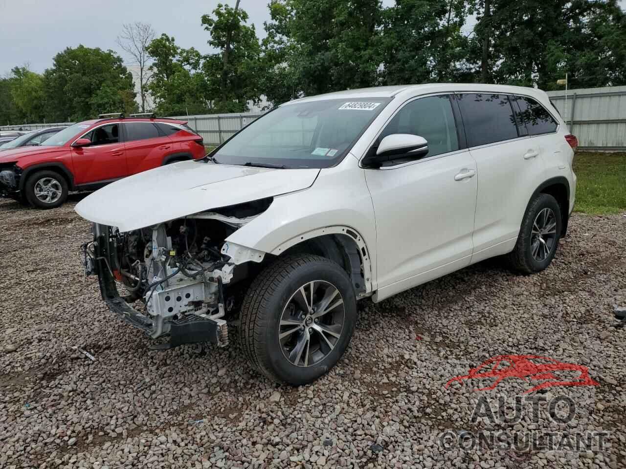 TOYOTA HIGHLANDER 2018 - 5TDBZRFH9JS875575