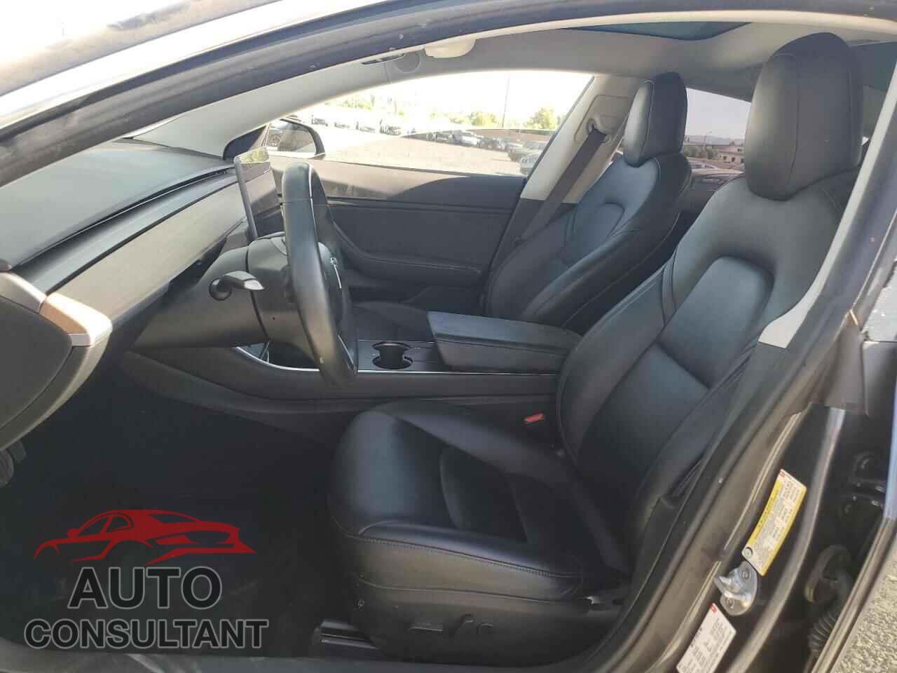 TESLA MODEL 3 2018 - 5YJ3E1EA2JF077624