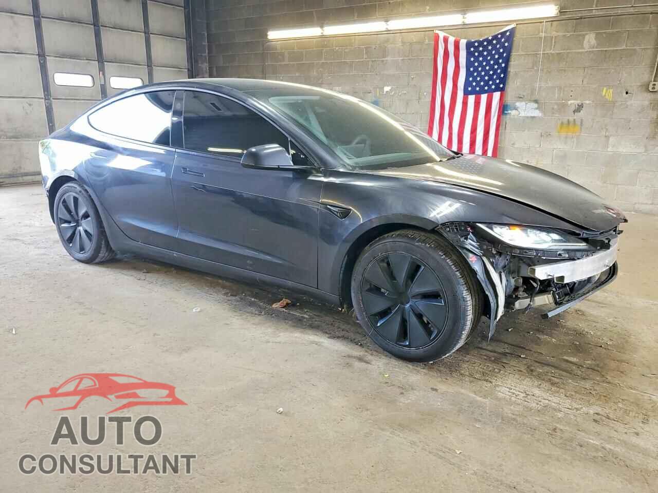 TESLA MODEL 3 2024 - 5YJ3E1EA8RF726290