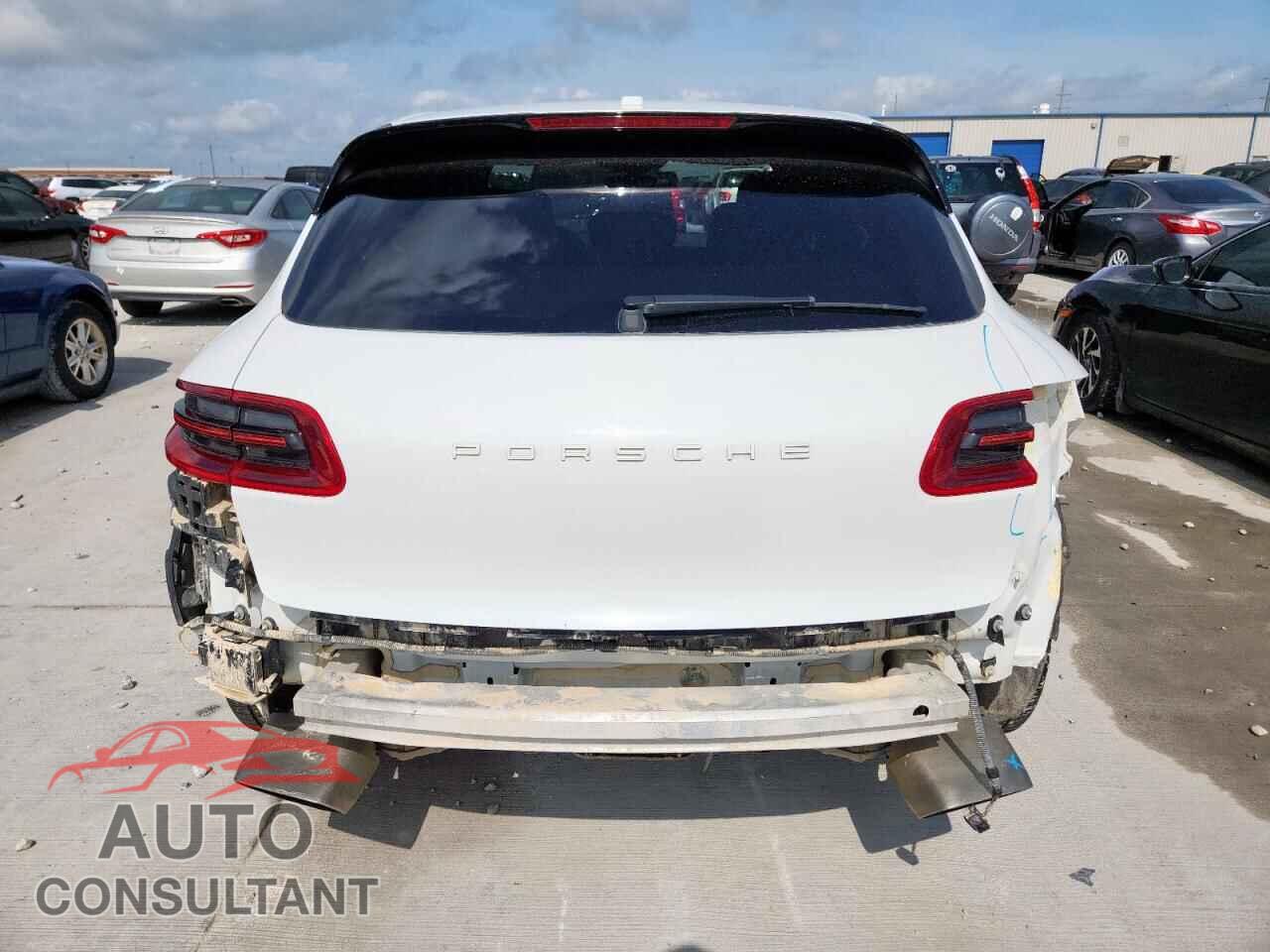 PORSCHE MACAN 2018 - WP1AA2A58JLB10199