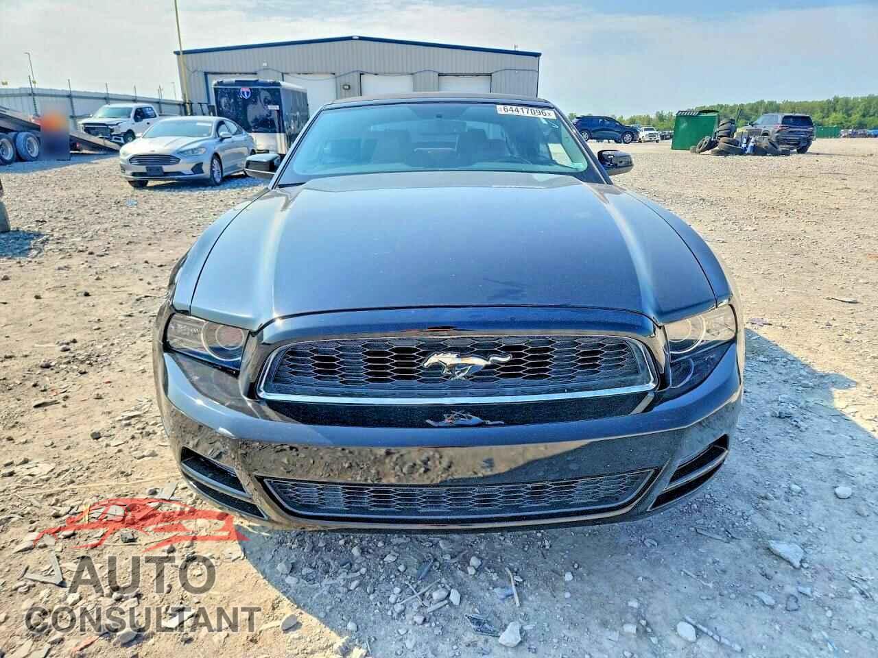 FORD MUSTANG 2013 - 1ZVBP8EM3D5202707