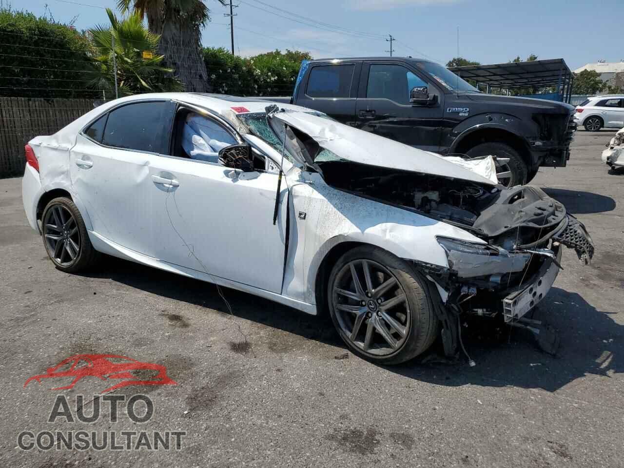 LEXUS IS 2017 - JTHBA1D22H5058437